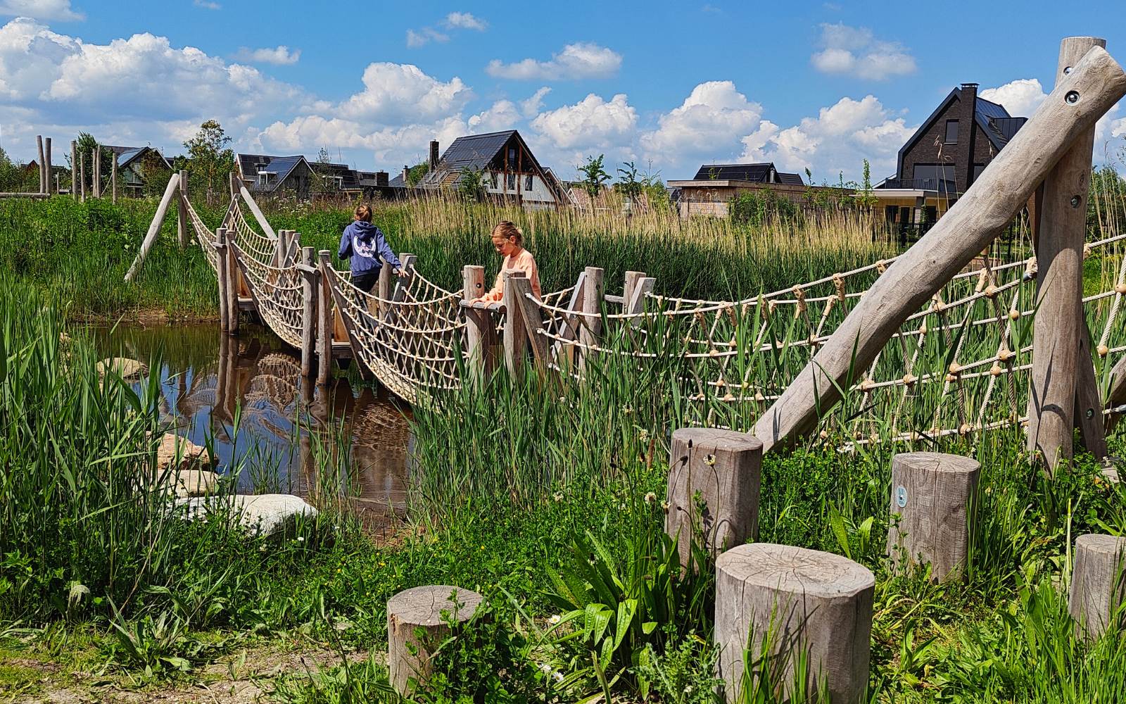 Veenendaal - Balkon Zuid - balanceer brug